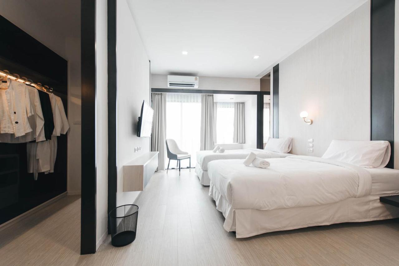 Qlosest Hotel Накхонратчасима Экстерьер фото